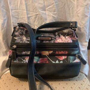 Stone Mountain shoulder bag